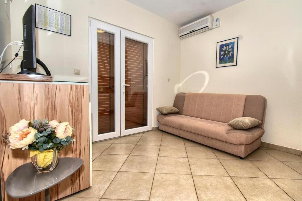 פיסק Apartments Zana מראה חיצוני תמונה